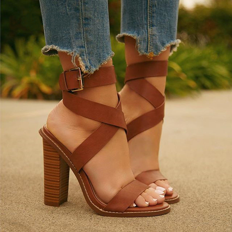 sandales grande taille à talons épais Laurienne Paris